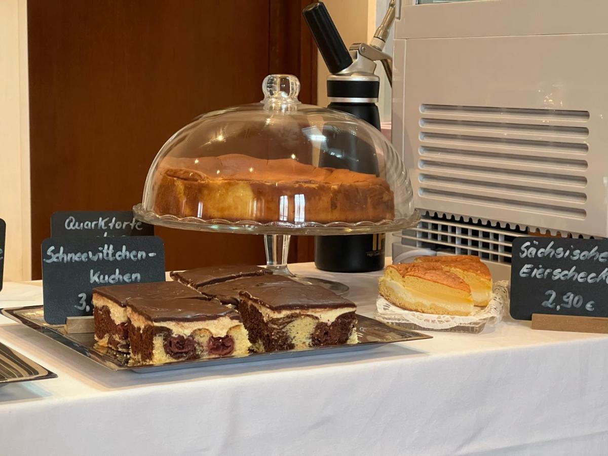 Landhotel Der Distelhof Mit Scheunencafe Dillstadt Exteriör bild